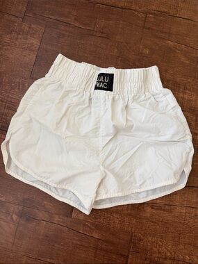 LULU MAC white nylon shorts